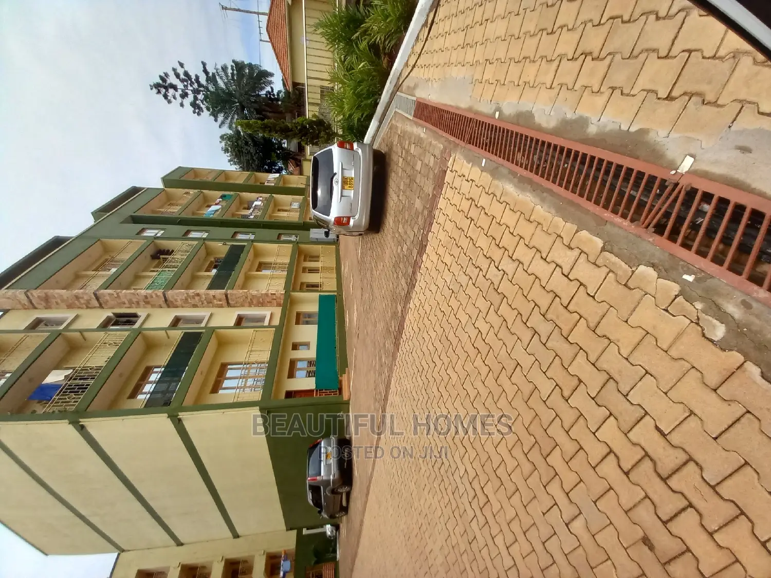 Furnished 2bdrm Condo in Bukoto, Central Division for Sale