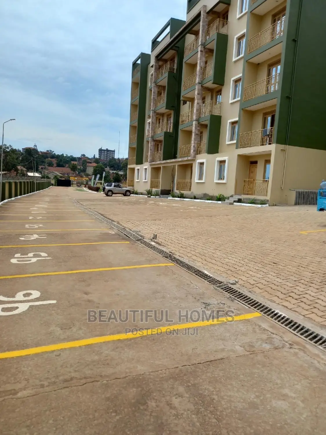 Furnished 2bdrm Condo in Bukoto, Central Division for Sale