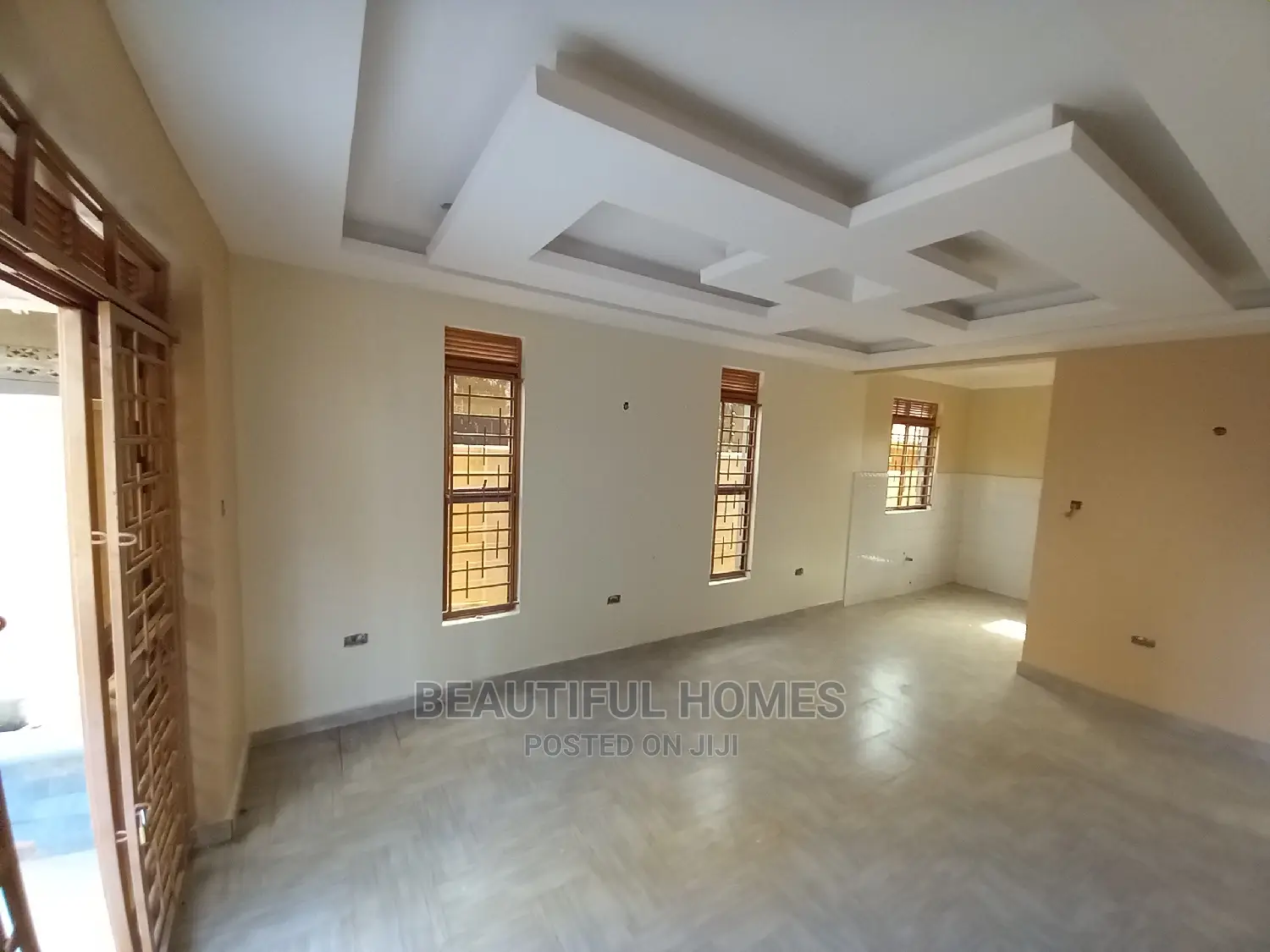 Furnished 4bdrm Duplex in Kyanja, Central Division for Sale