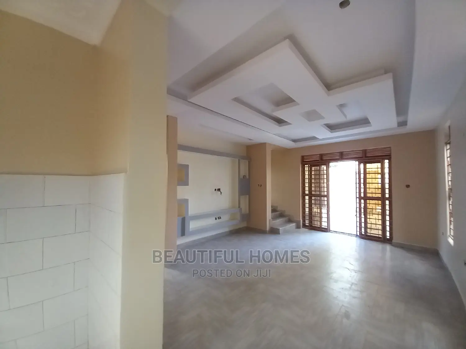 Furnished 4bdrm Maisonette in Kyanja, Central Division for Sale