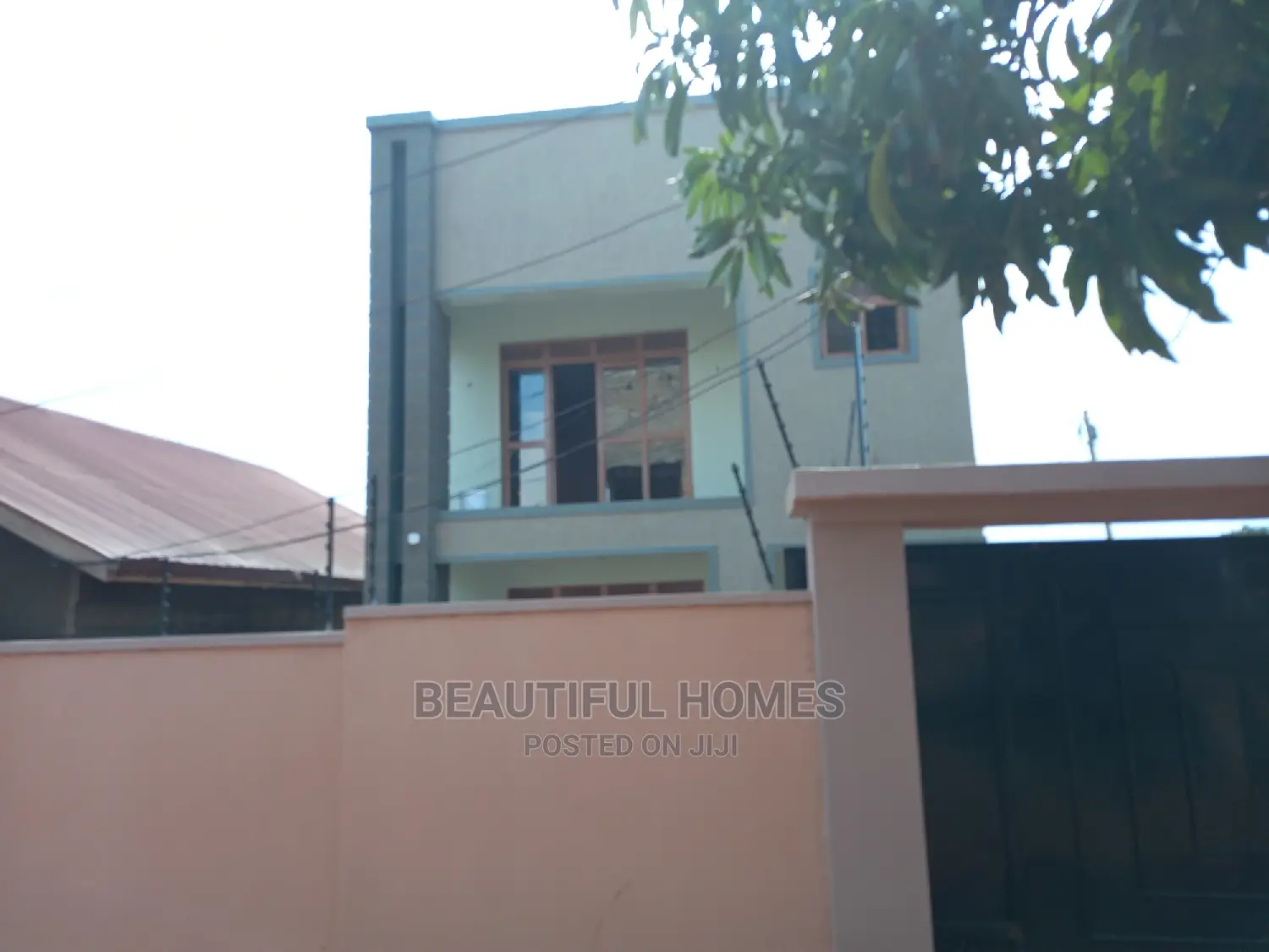 Furnished 4bdrm Mansion in Kyanja, Central Division for Sale