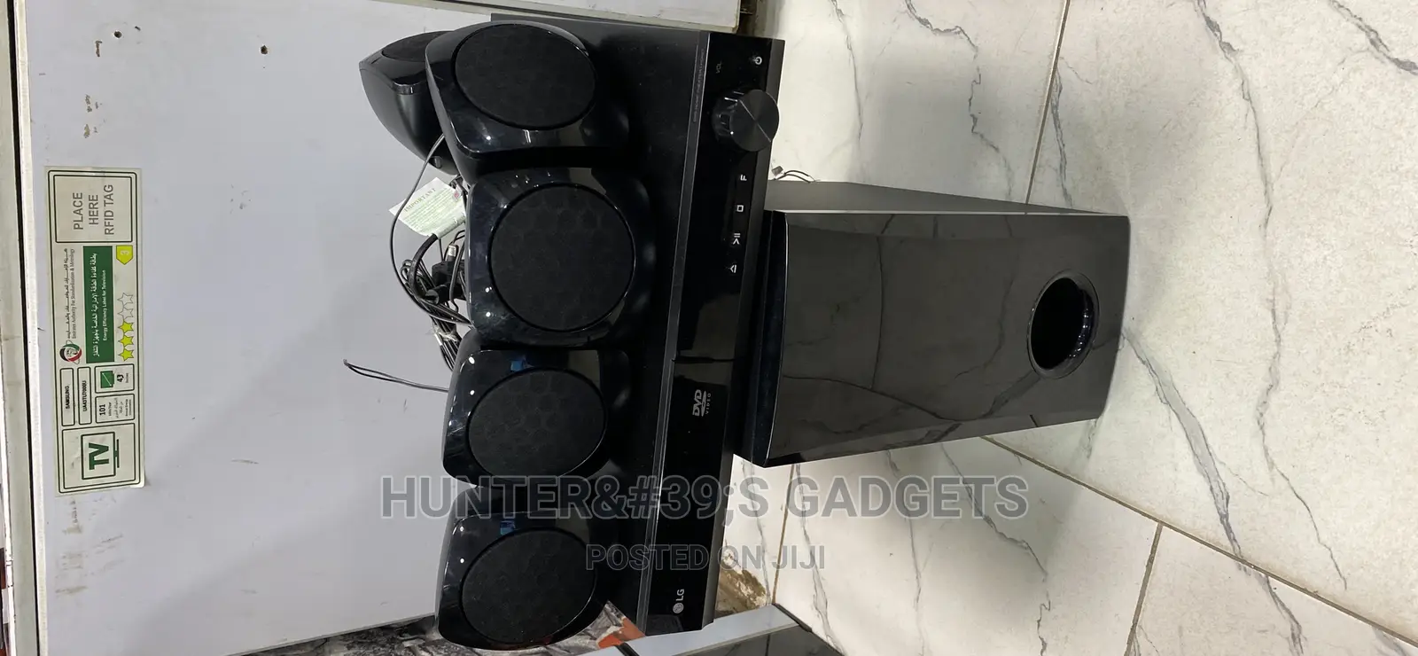 Lg 5.1channel Hometheater 330watss With Fm Radio With DVD