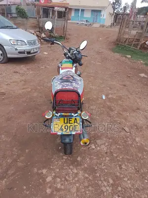 Bajaj Boxer 2010 Red