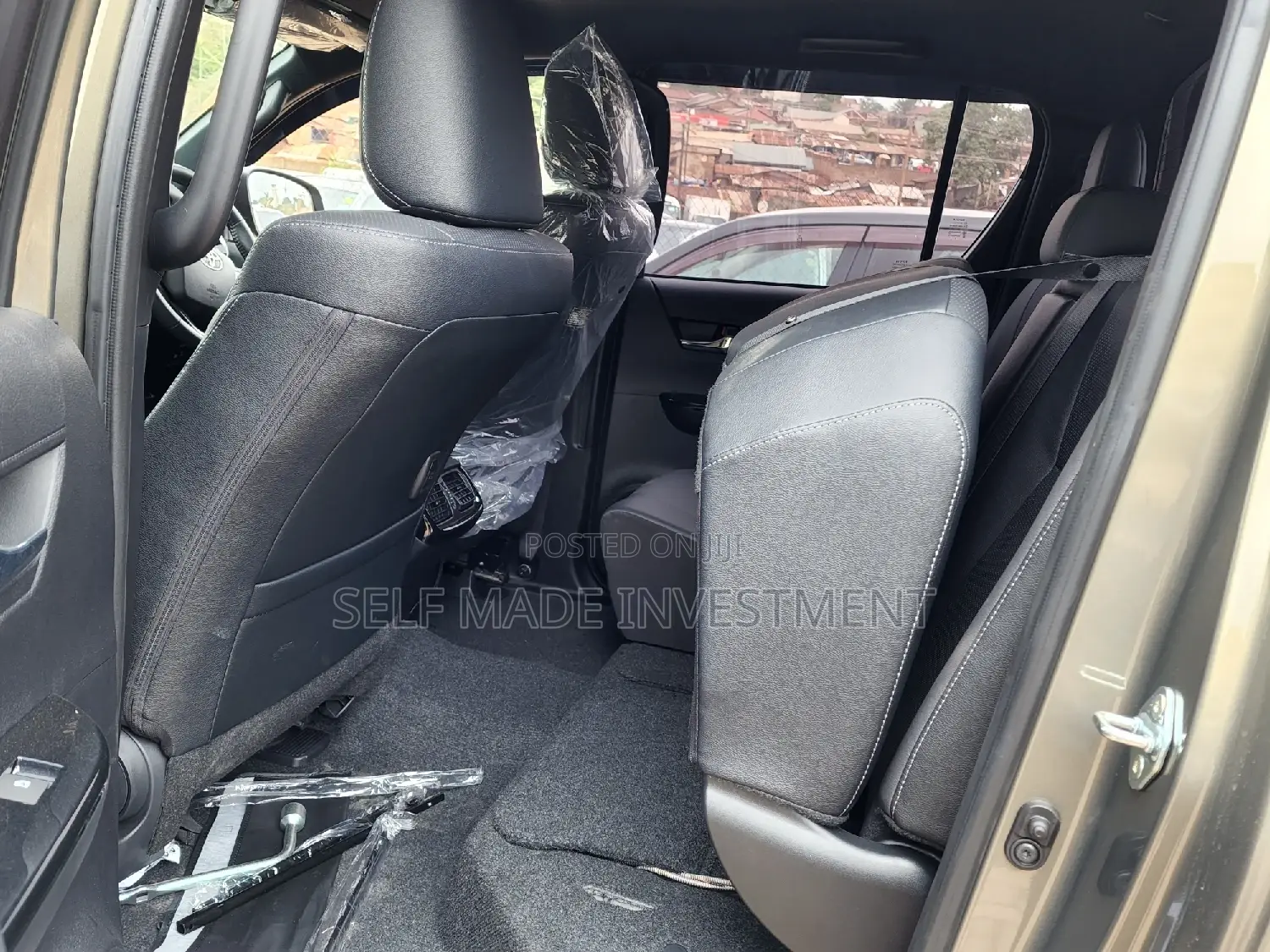 Toyota Hilux 2022 Gray