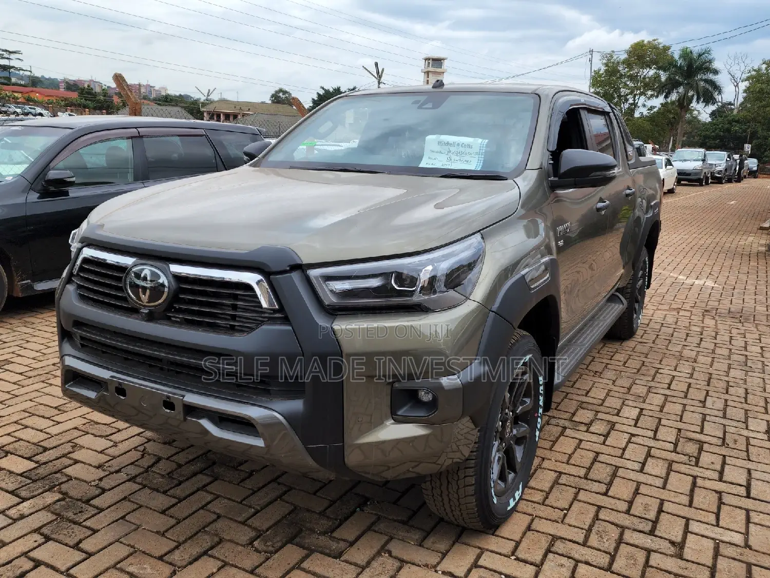 Toyota Hilux 2022 Gray