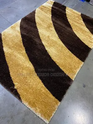 Shaggy Centre Carpet/Carpet