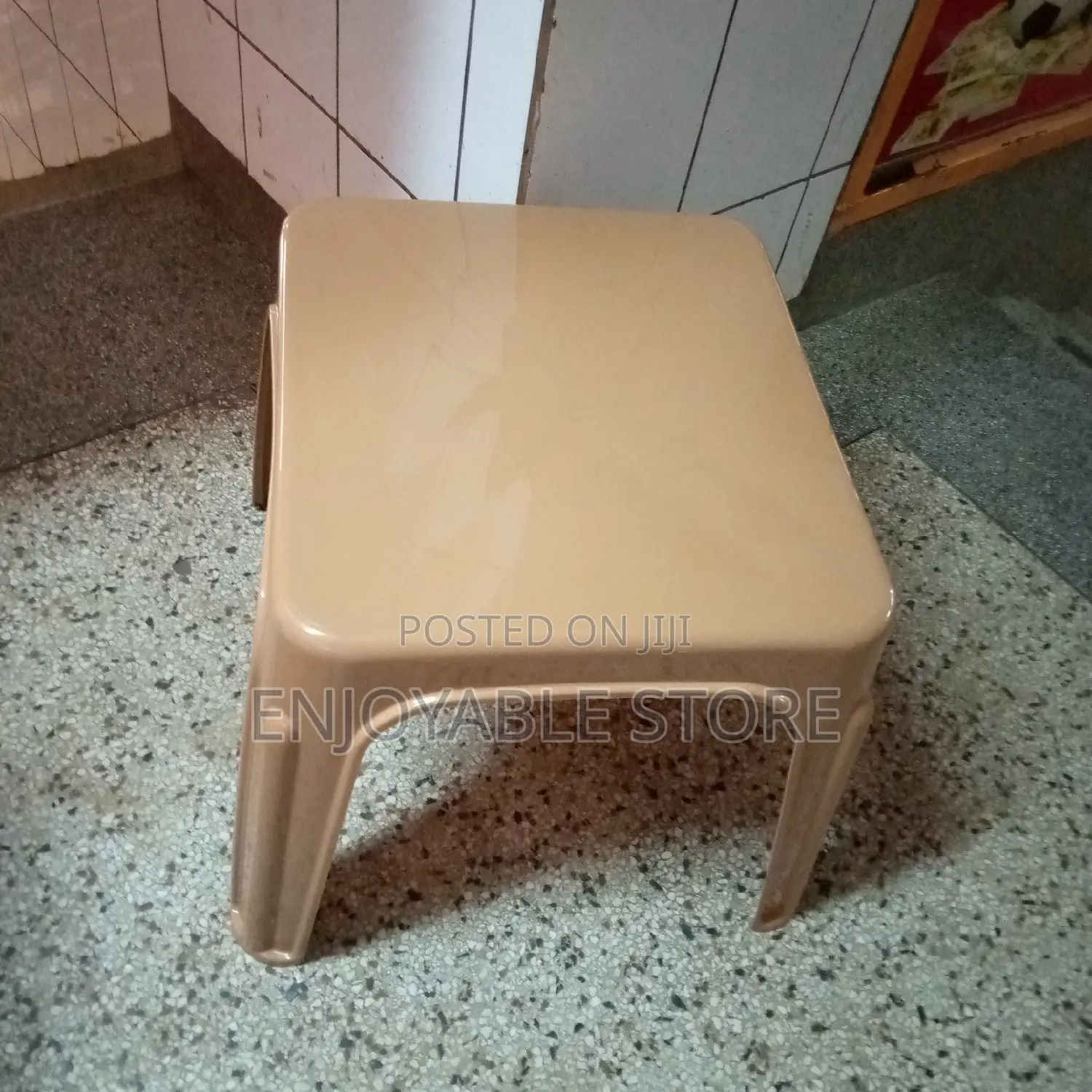 Plastic Square Mukwano Table