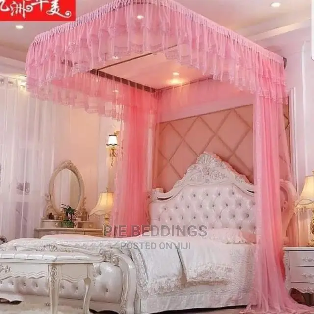 Pink Wall Mount Net