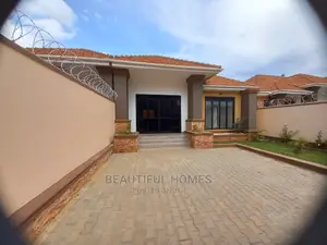 Furnished 3bdrm House in Kisaasi, Central Division for Sale