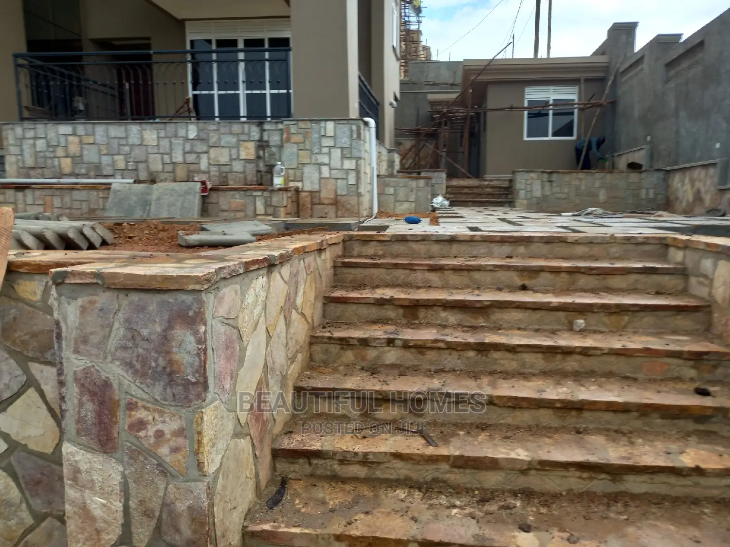 Furnished 6bdrm Mansion in Munyonyo, Central Division for Sale