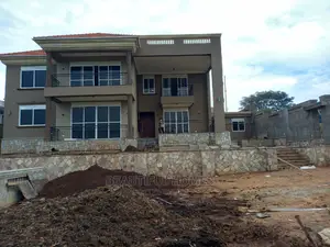 Furnished 6bdrm House in Munyonyo, Makindye for Sale