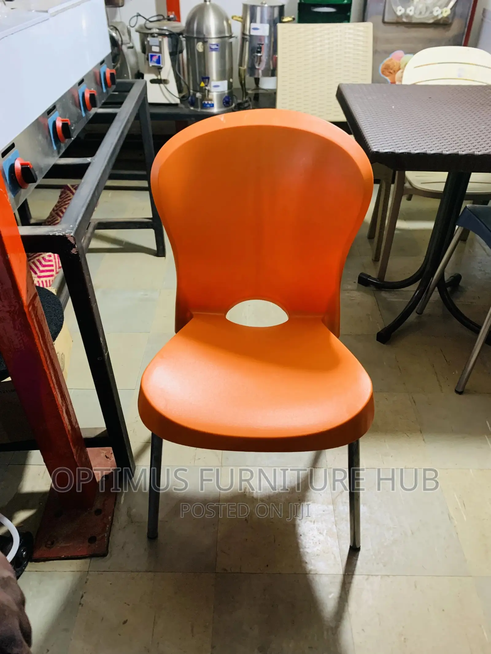 Heavy Duty Plastic Chairs