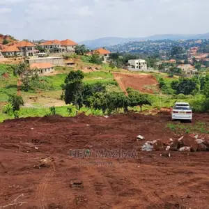 20 Decim Plots With Clear Lake View Onsale Bwebajja Ntebe Rd