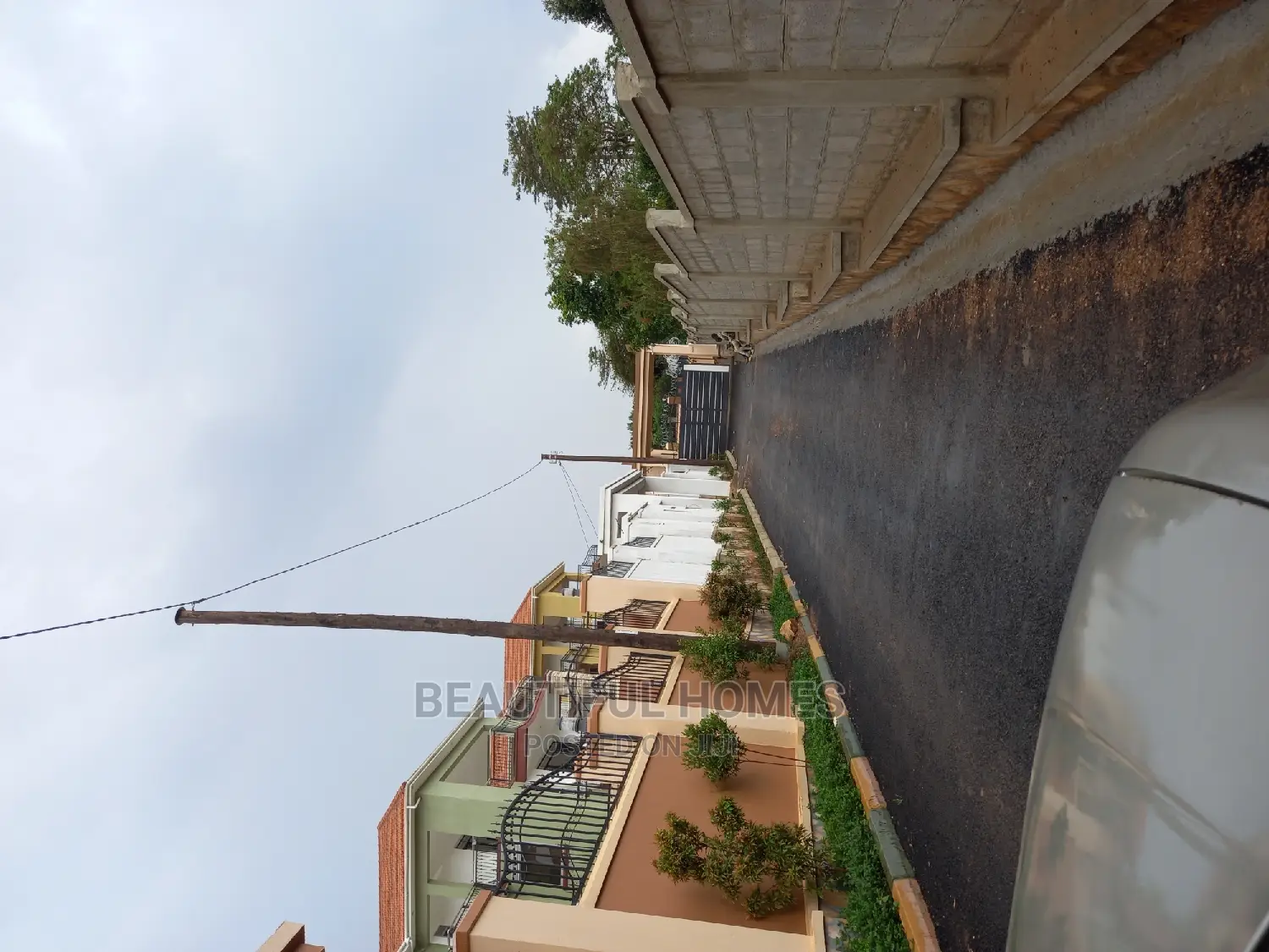 Furnished 6bdrm Mansion in Munyonyo Lake View, Makindye for Sale