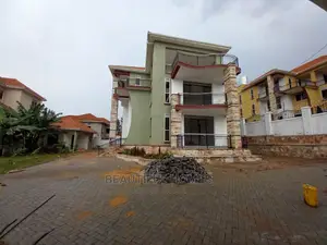 Photo - Furnished 6bdrm House in Munyonyo Corporate, Makindye for Sale
