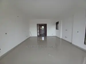 Furnished 6bdrm Mansion in Munyonyo All Tarmack, Makindye for Sale