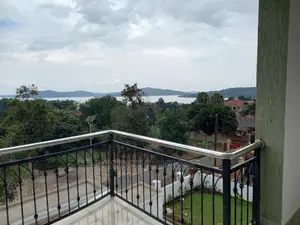Furnished 6bdrm Mansion in Munyonyo All Tarmack, Makindye for Sale