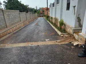 Furnished 6bdrm Mansion in Munyonyo All Tarmack, Makindye for Sale