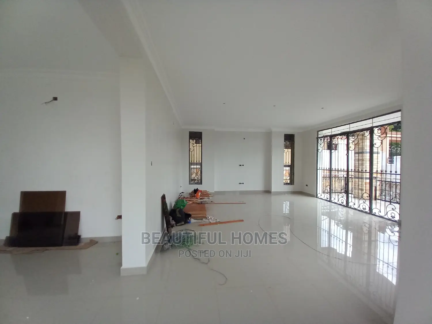 Furnished 6bdrm House in Munyonyo, Makindye for Sale