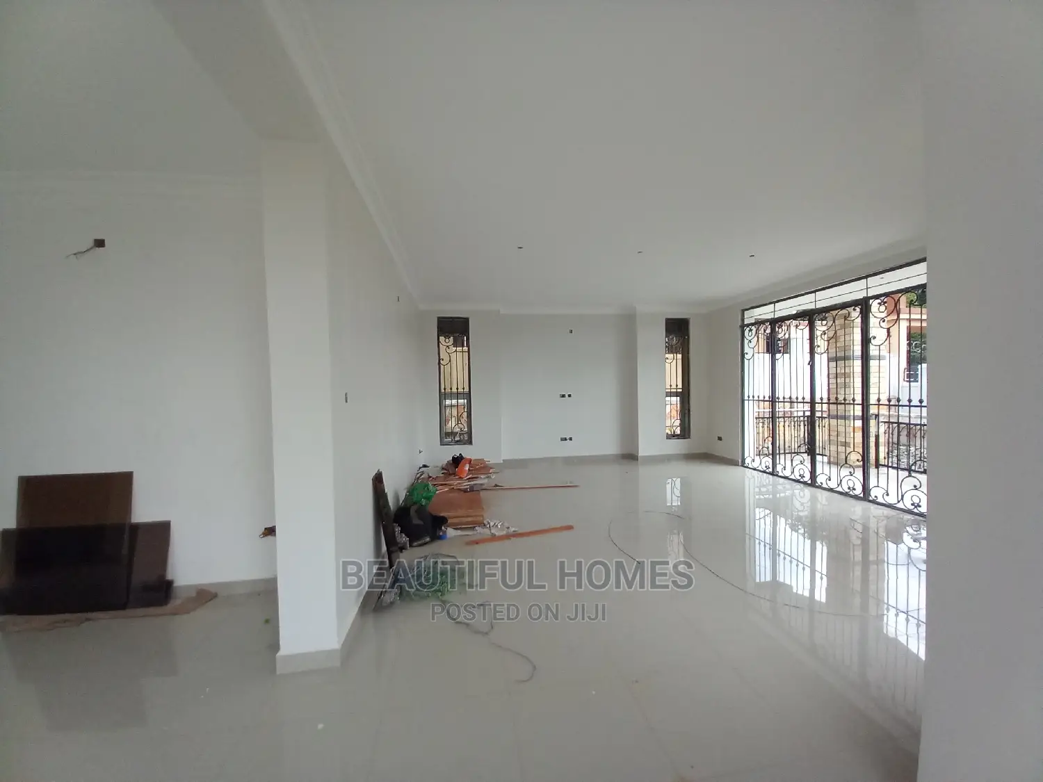 Furnished 6bdrm House in Munyonyo, Makindye for Sale