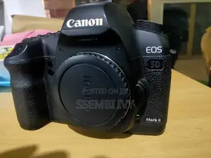 CANON 5D Mark Ii Body.