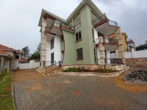 Photo - Furnished 6bdrm Mansion in Munyonyo Lake, Makindye for Sale