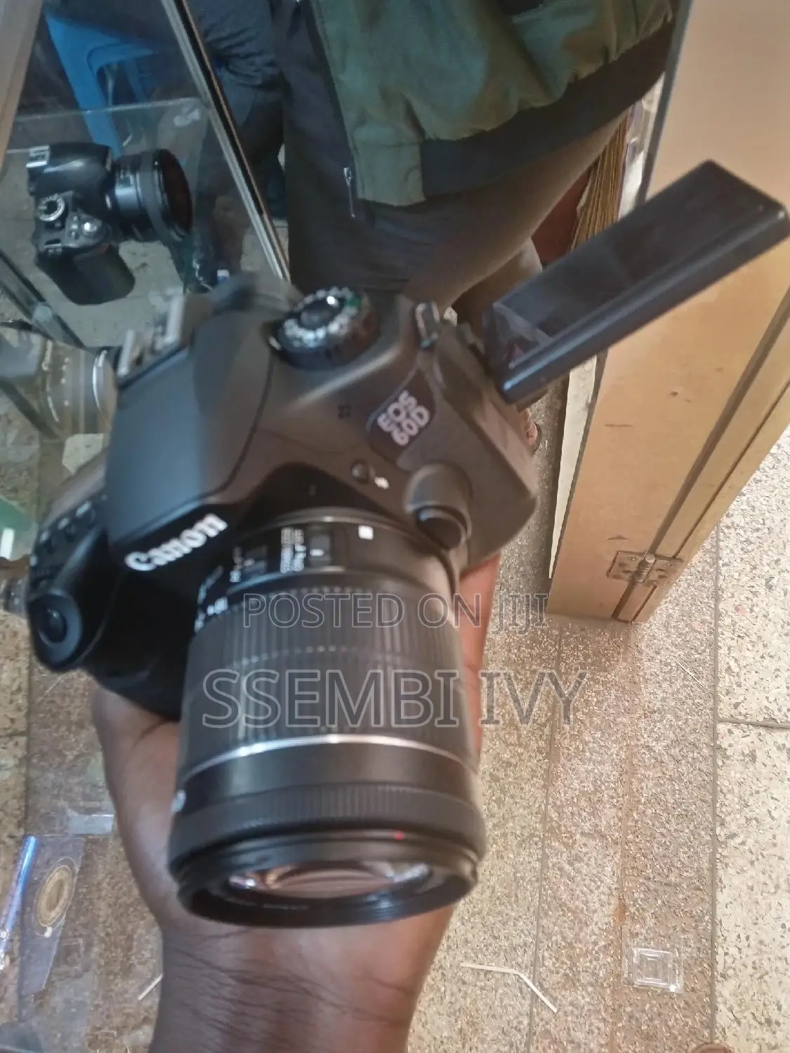 CANON EOS 60D Camera