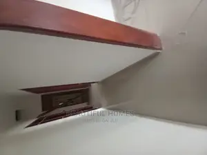Furnished 6bdrm Mansion in Munyonyo, Makindye for Sale