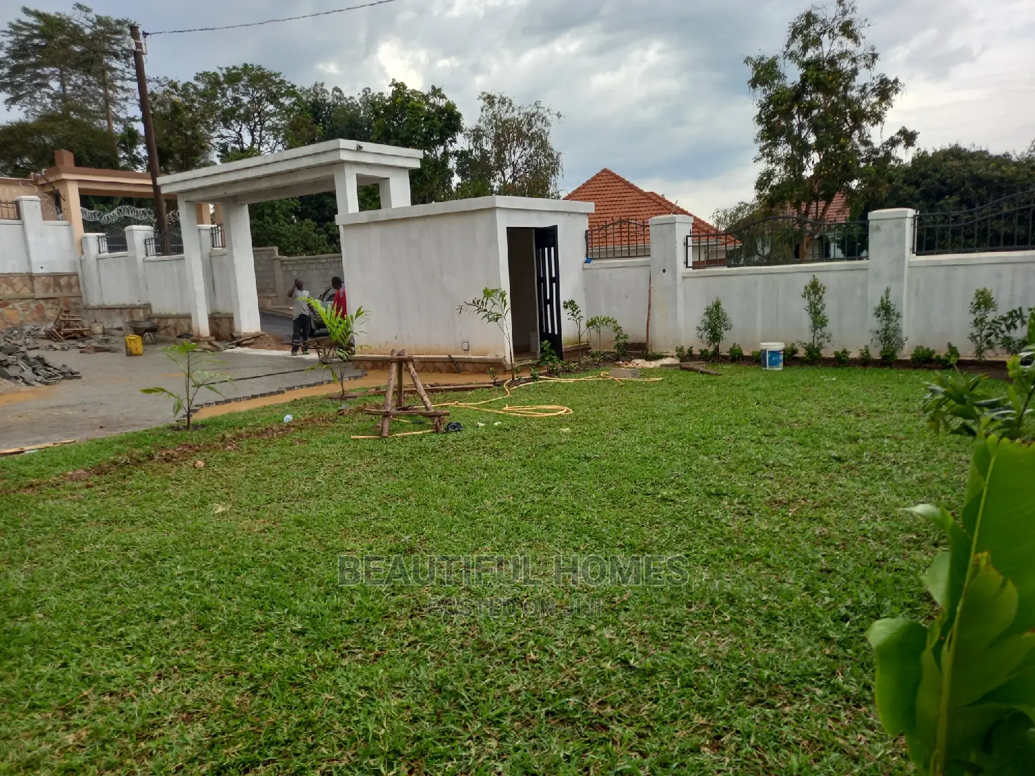 Furnished 6bdrm House in Munyonyo Corporate, Makindye for Sale