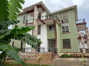 Furnished 6bdrm Mansion in Munyonyo, Makindye for Sale