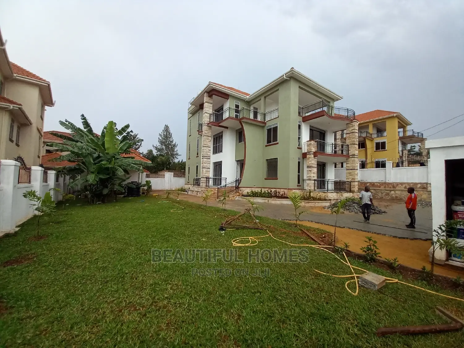 Furnished 6bdrm Mansion in Munyonyo, Central Division for Sale