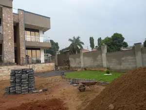 Furnished 6bdrm Mansion in Munyonyo Lake View, Central Division