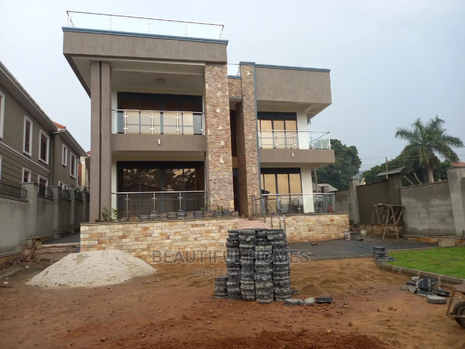 Furnished 6bdrm Mansion in Munyonyo Lake View, Central Division