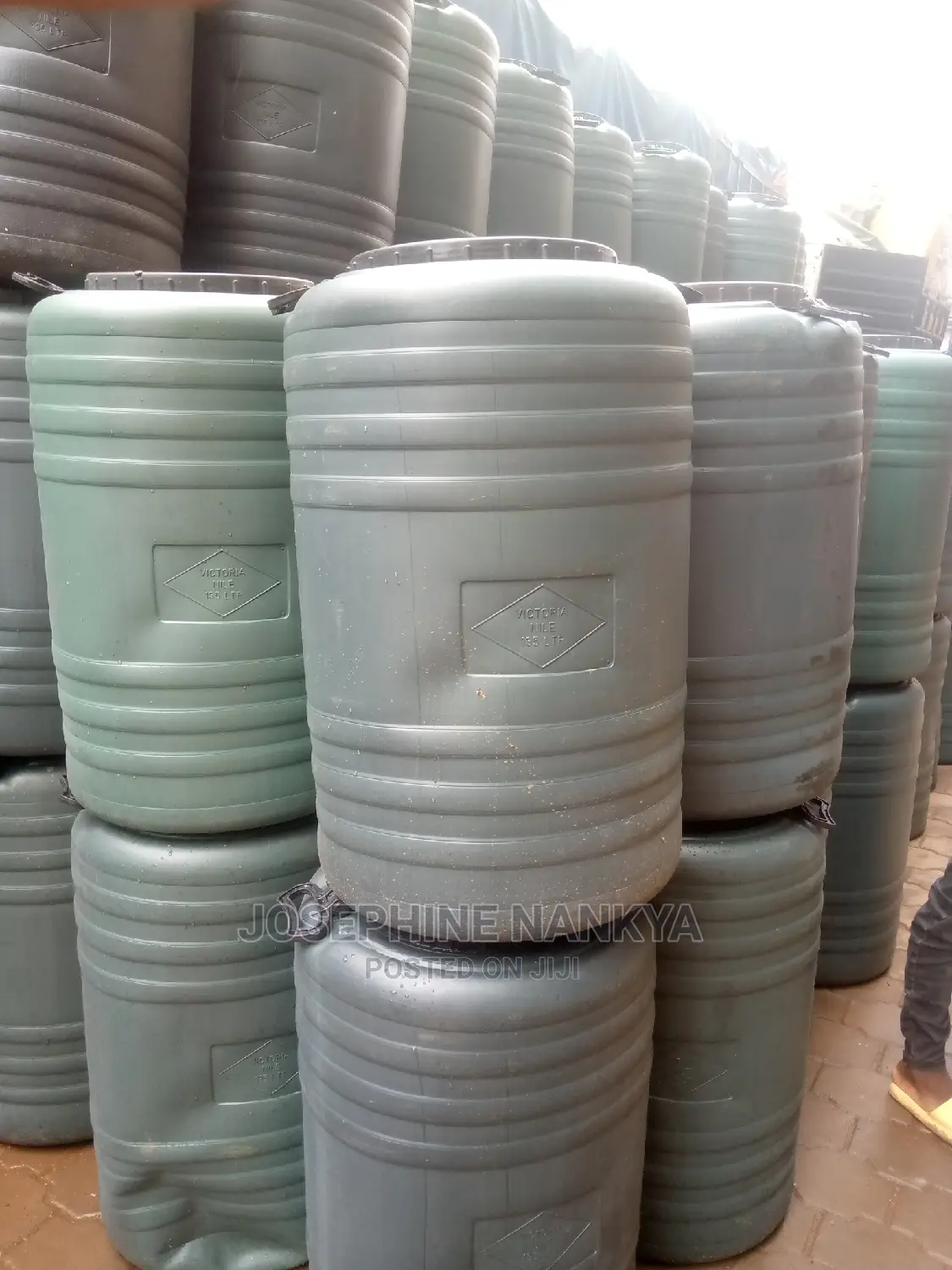Water Drum 240 Black,