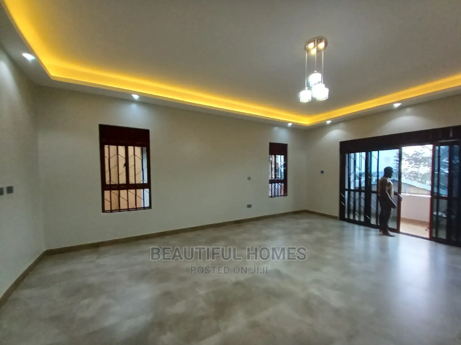 Furnished 6bdrm Mansion in Munyonyo Corporate, Makindye for Sale