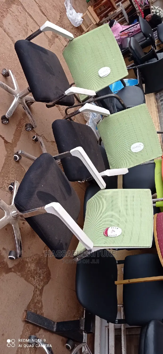 Unique Office Chair Short Back In