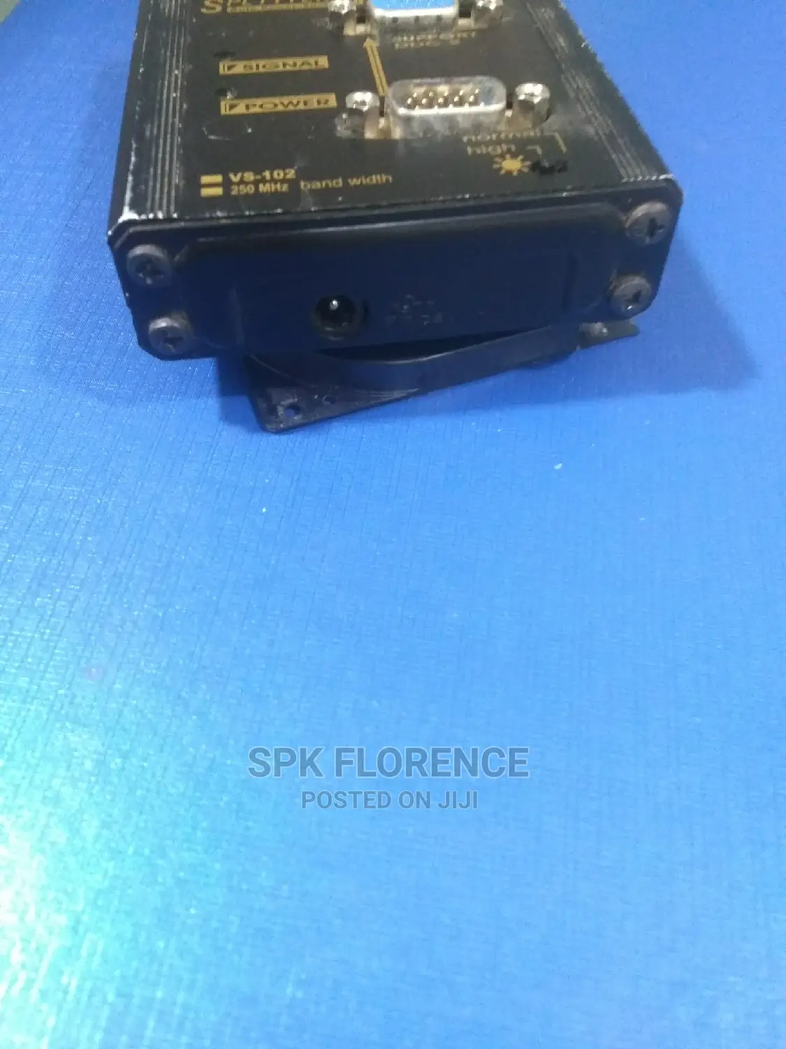2-Port VGA Splitter Wall Plate (250mhz)