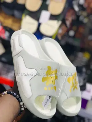 Best Sandals Sheos
