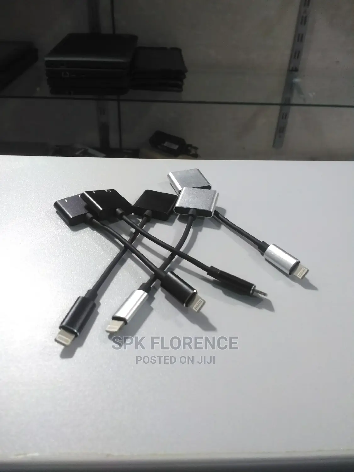 USB Type-C Female to 8- Pin Lightning Male Converter