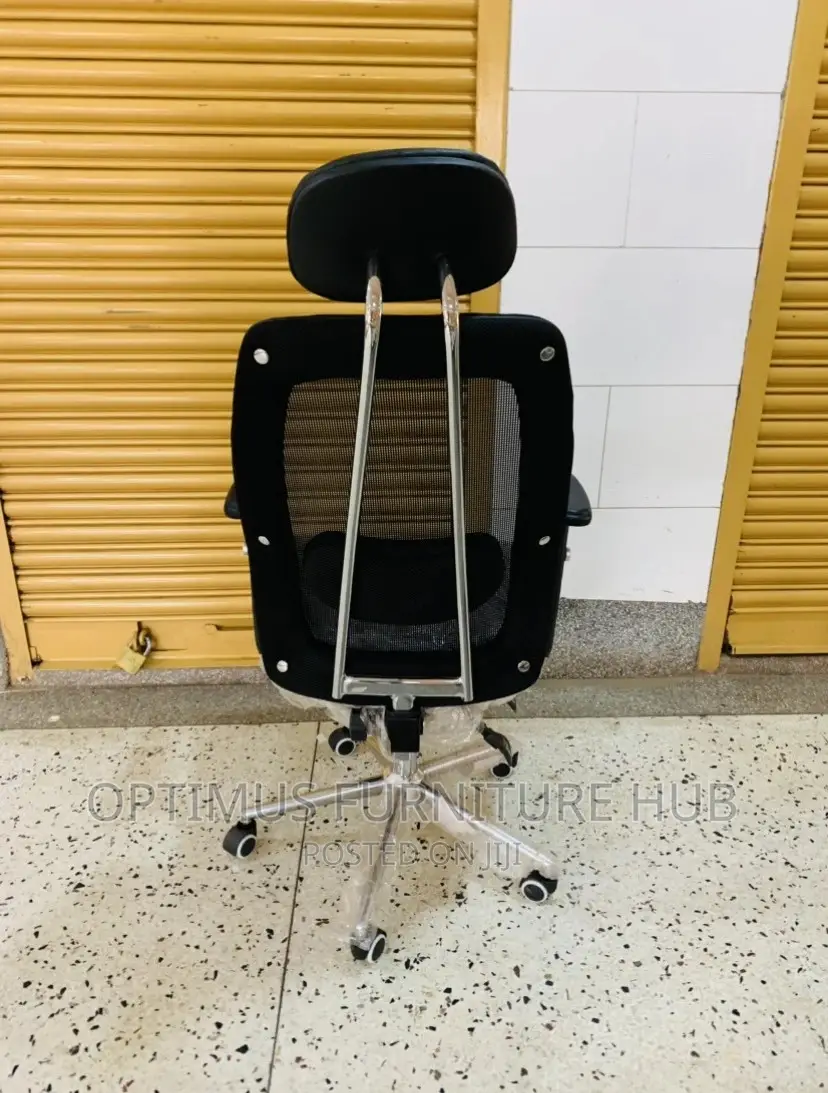 Metal Supported Office Chair