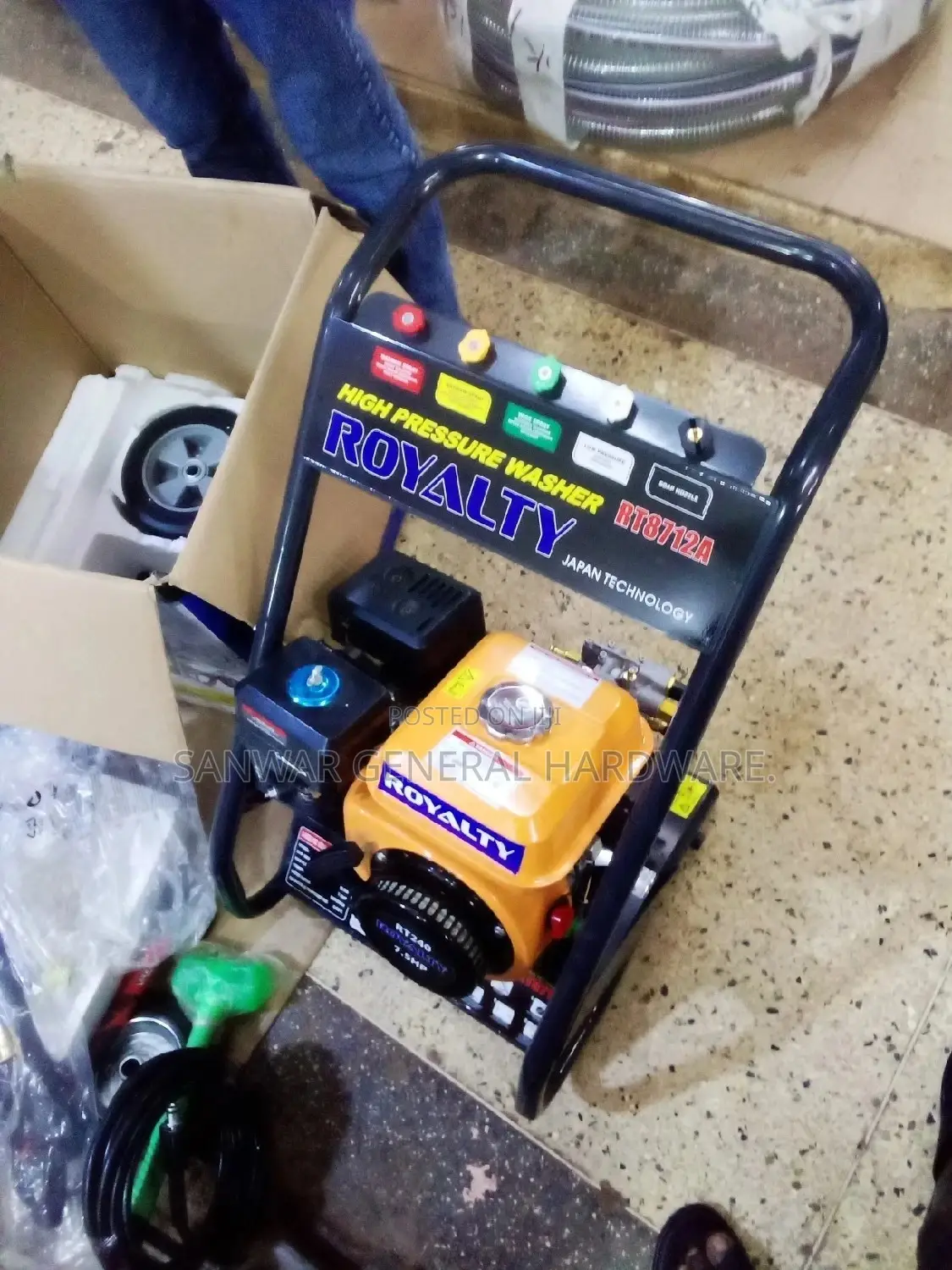 Royalty Pressure Car Washer Machines.(Made in Japan)
