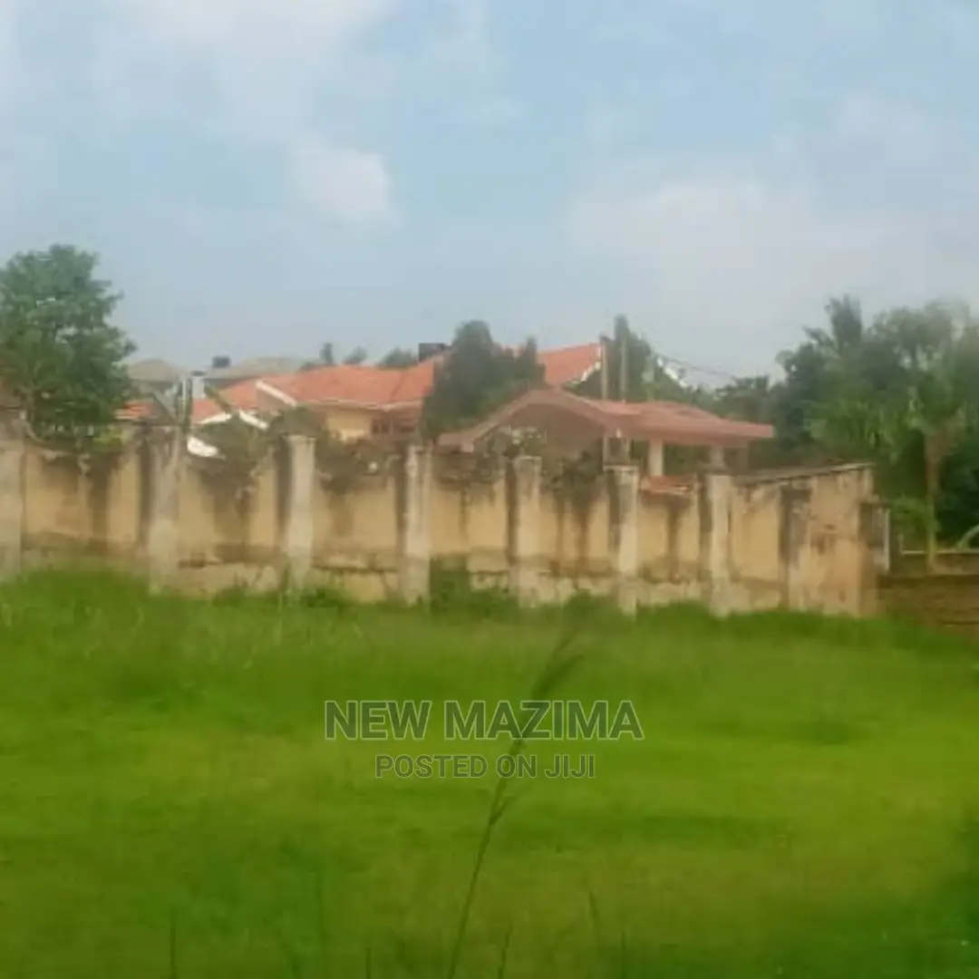 Very Prime 23 Decimals Quicksale in Heart of Buziga Heights