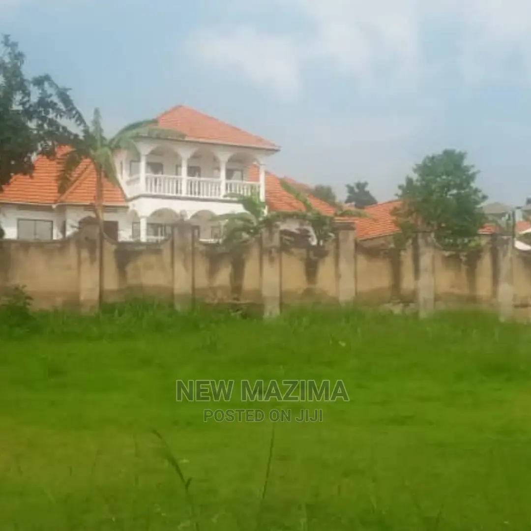 Very Prime 23 Decimals Quicksale in Heart of Buziga Heights