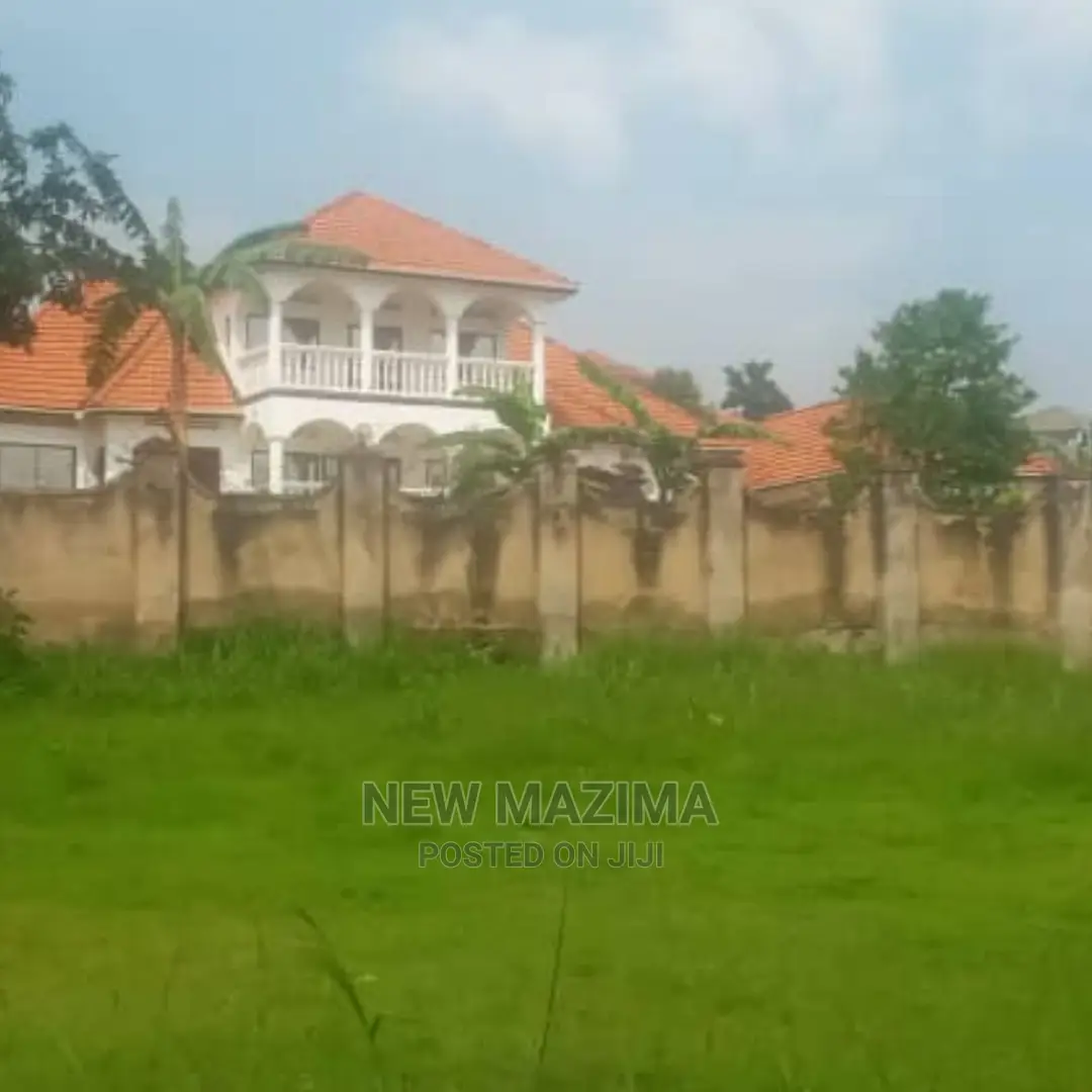 Very Prime 23 Decimals Quicksale in Heart of Buziga Heights