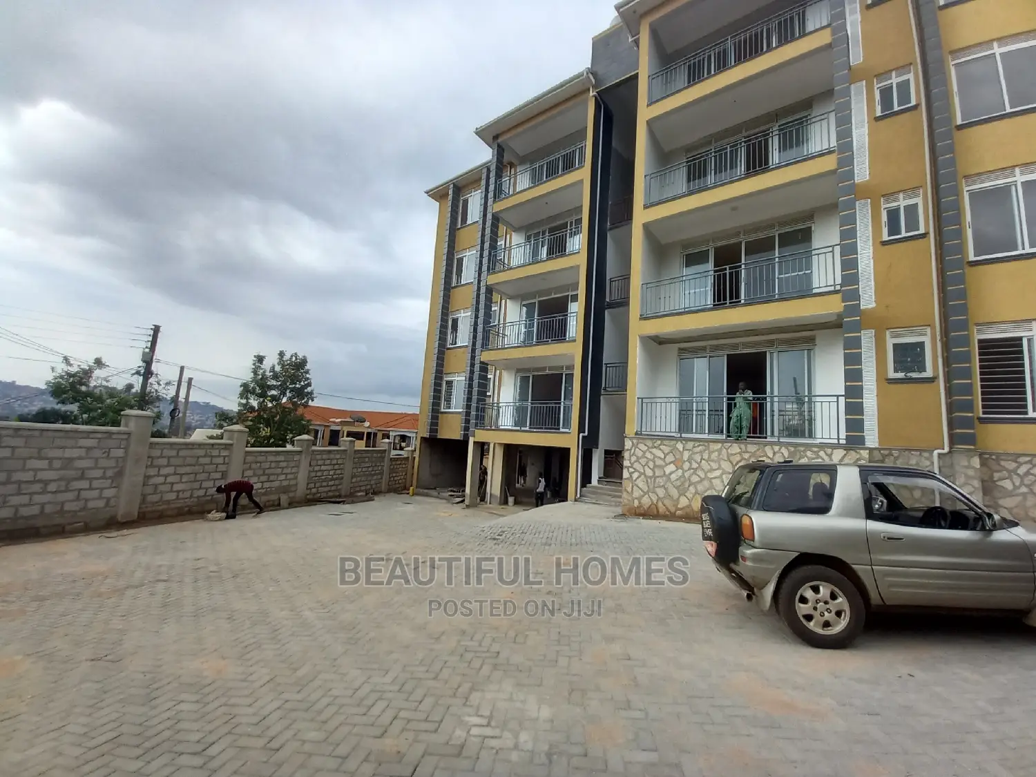 Furnished 3bdrm Apartment in Muyenga, Makindye for Sale