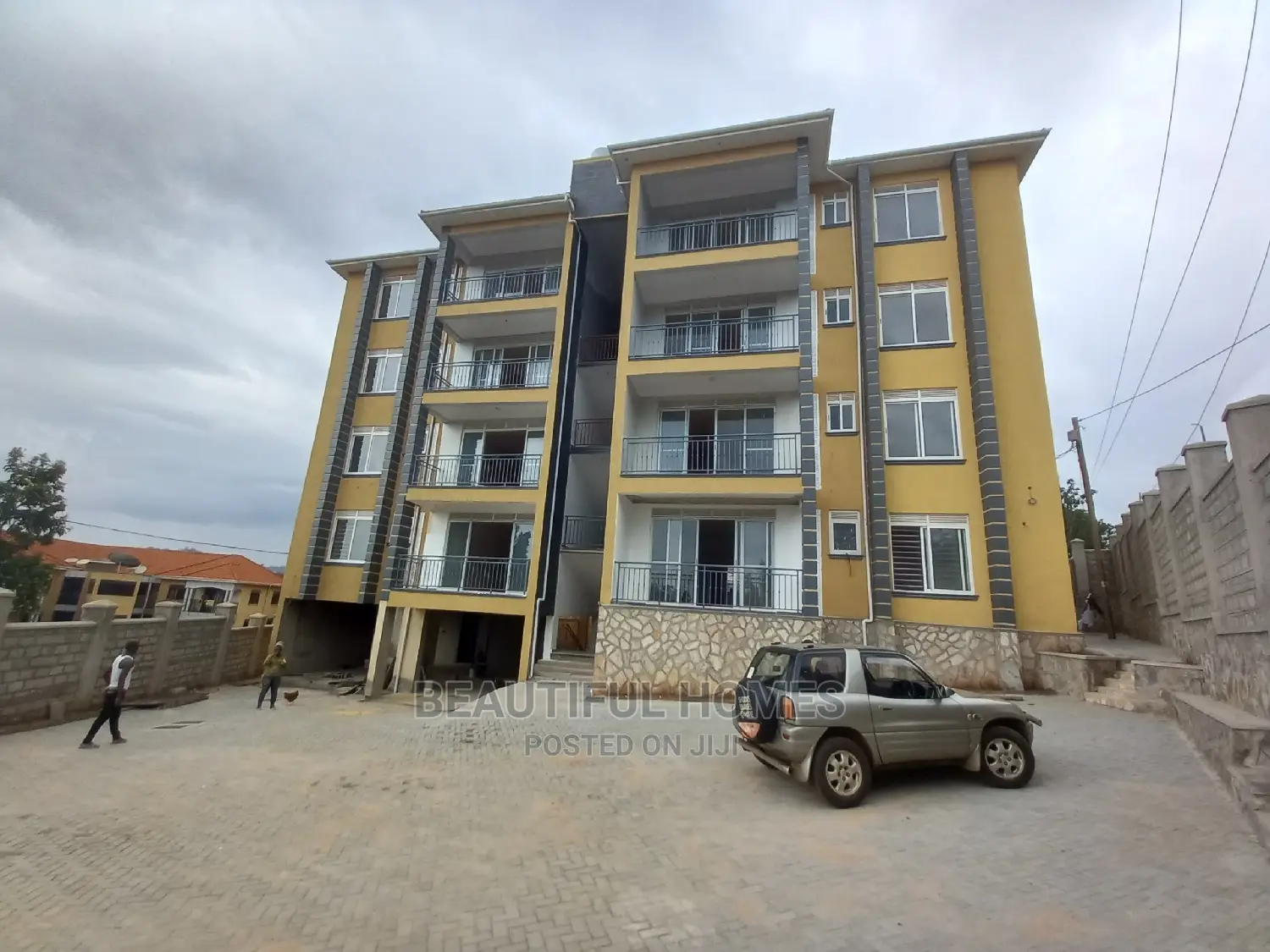 Furnished 3bdrm Apartment in Muyenga, Central Division for Sale