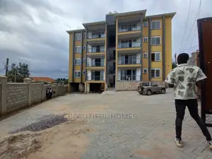 Furnished 3bdrm Block of Flats in Muyenga Lake View, Central Division
