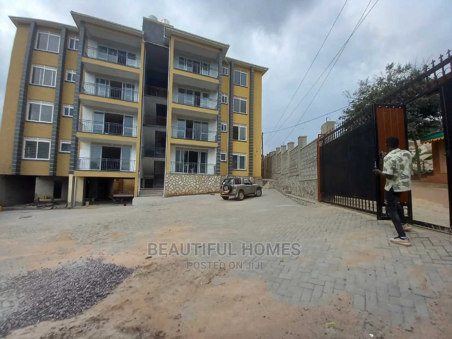 Furnished 3bdrm Block of Flats in Muyenga, Makindye for Sale