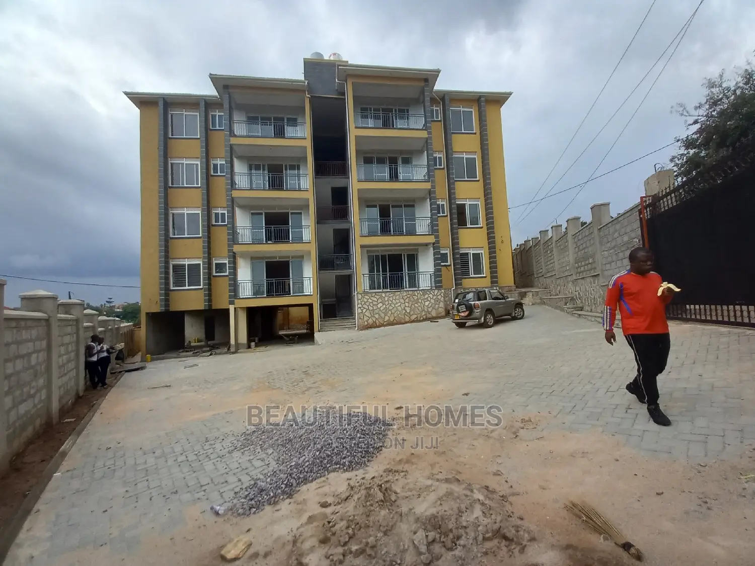 Furnished 3bdrm Apartment in Muyenga, Makindye for Sale