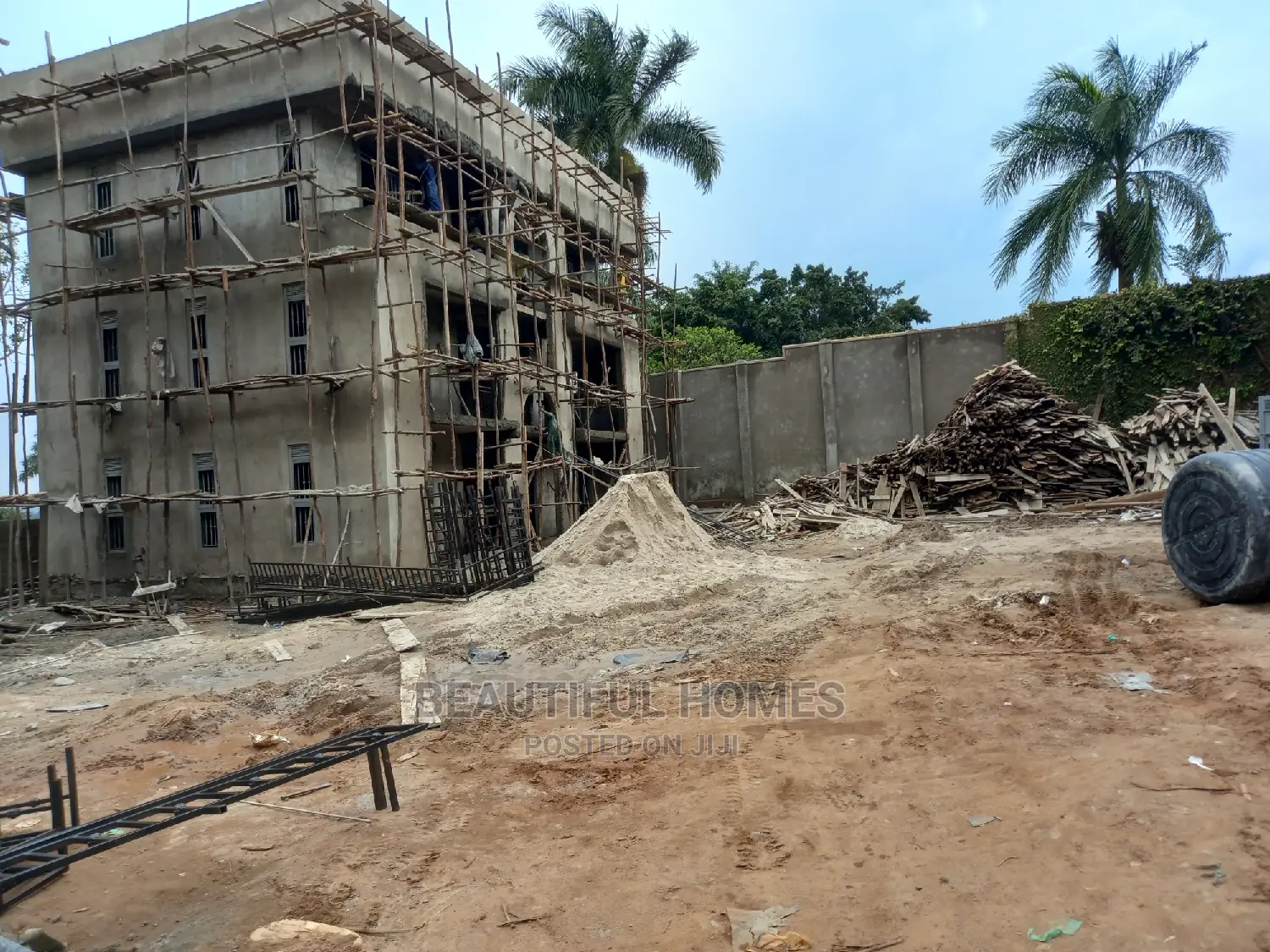 Furnished 2bdrm Block of Flats in Muyenga, Makindye for Sale